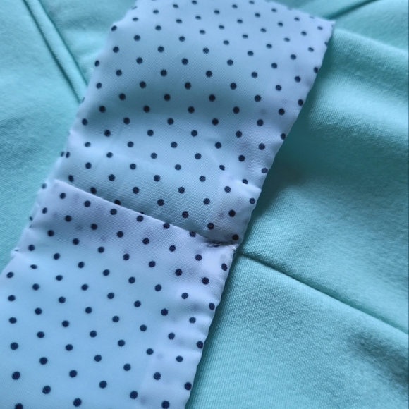 Blazer - Picture 2 of 2